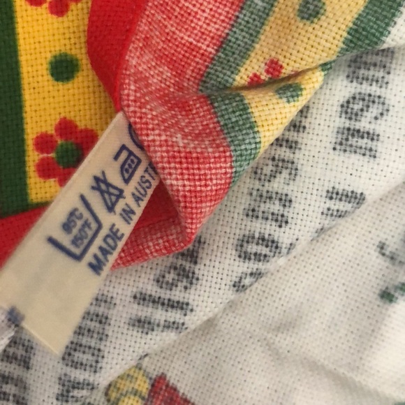 Austrian Kitchen Towel with TIROLER KNÖDEL recipe. - Picture 8 of 8